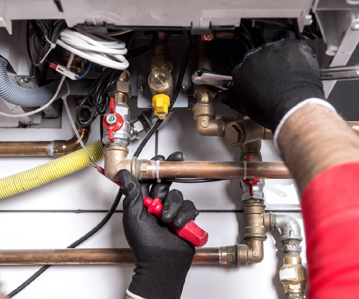 Plumbing and heating in Porth and Mid Glamorgan.